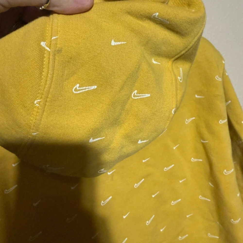 Nike‎ Yellow Hoodie for Men
